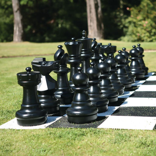 LAWN FRIENDLY CHESS/DRAUGHTS BOARD
