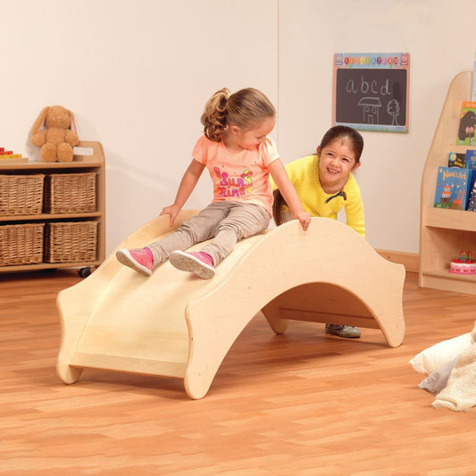 MILLHOUSE 3 IN 1 PLAY UNIT