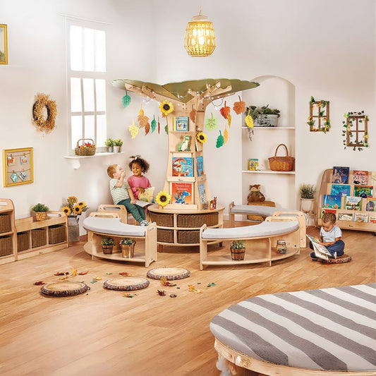 MILLHOUSE THE STORYTELLING TREE SET