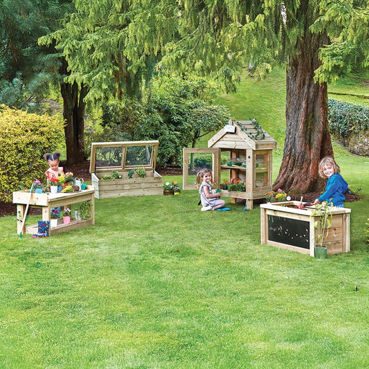 MILLHOUSE LITTLE GREEN FINGERS SET