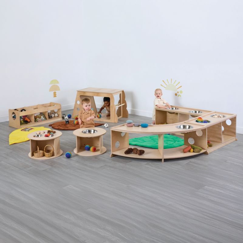 NUSERY FURNITURE SET