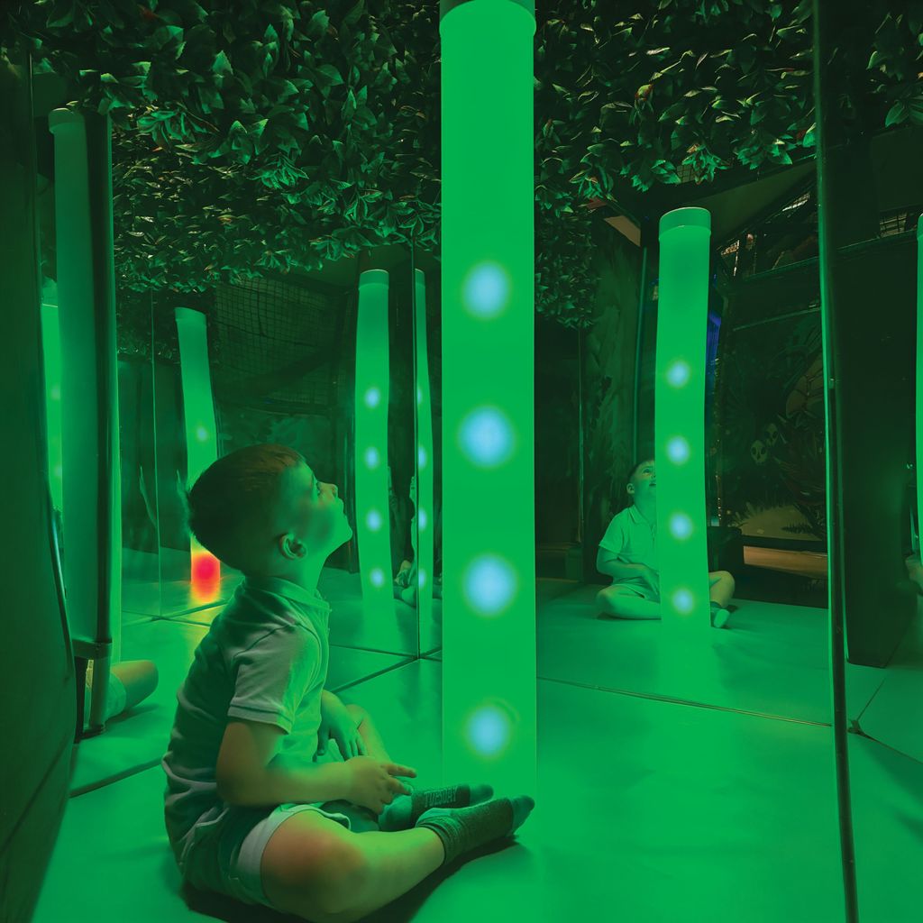 SENSORY CHROMA TUBE